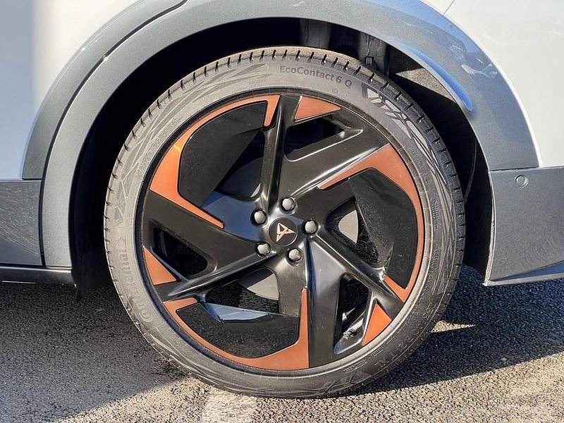 New Cupra Tavascan 210 kW (286 HP) 2025 White SUV