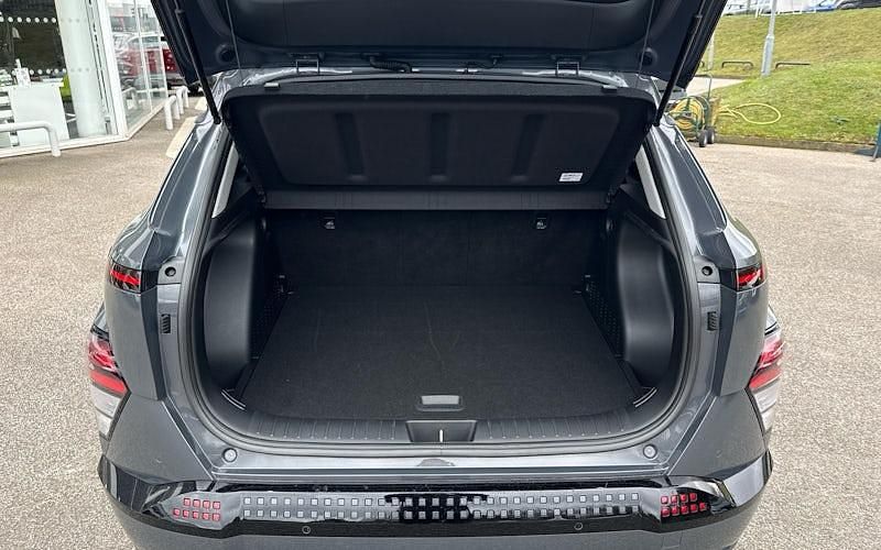 Used Hyundai Kona Advanced 160 kW (218 HP) 2025 SUV