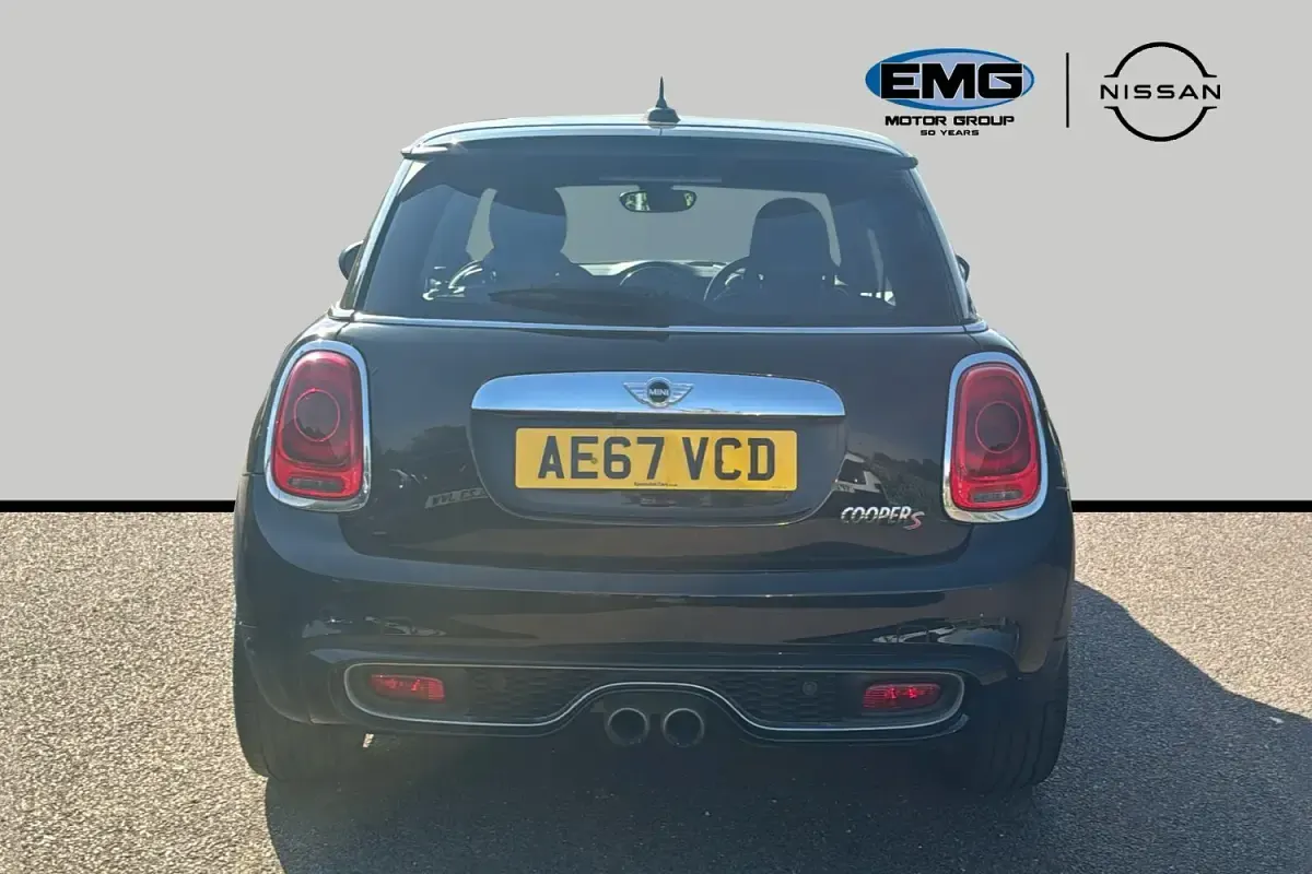 Used Mini Cooper S Hatch 192 HP (141 kW) 2017 Black Hatchback