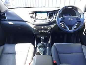 Używany Hyundai Tucson Premium 136 KM (100 kW) 2017 Biały SUV