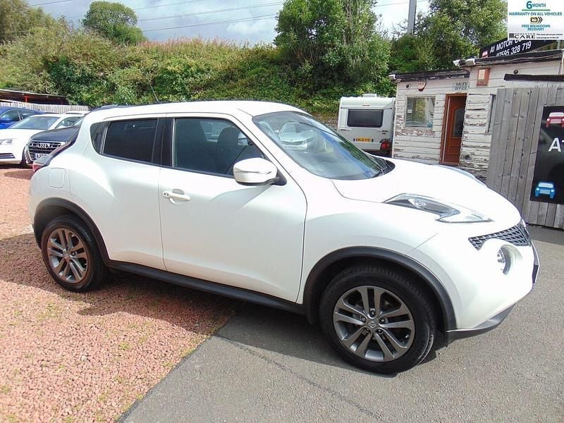 White Used 2016 Nissan Juke N-Connecta SUV | £5,595 (Fair price) - Image 1/4