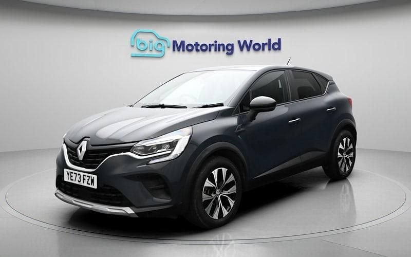 Used Renault Captur Evolution 143 HP (105 kW) 2023 Blue SUV