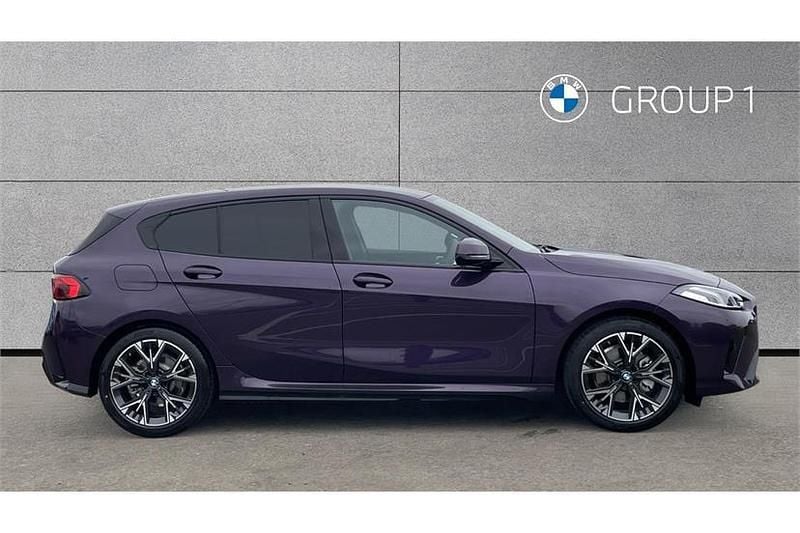 Usado BMW 120 M Sport 156 CV (114 kW) 2026 Púrpura Utilitario