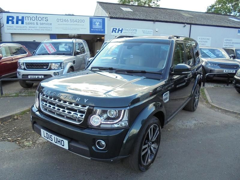 Green Used 2015 Land Rover Discovery 4 HSE Luxury SUV | £13,990 (Good price) - Image 1/4