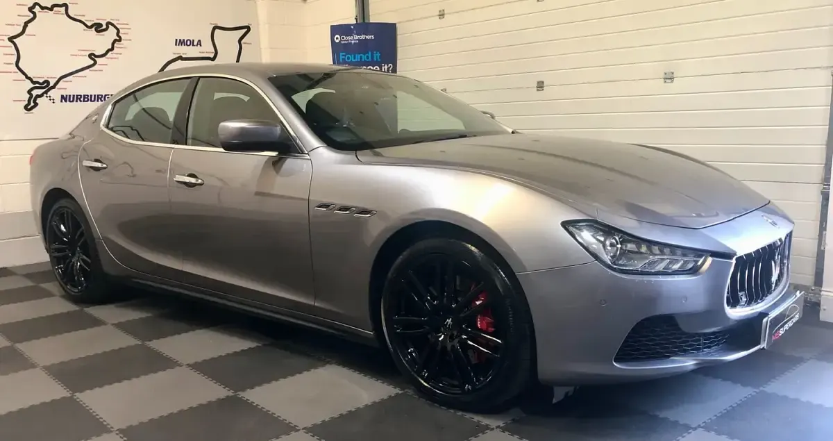 Used Maserati Ghibli 330 HP (242 kW) 2015 Grey Sedan