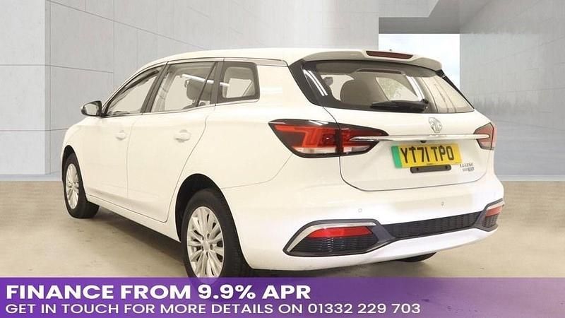 Used MG MG5 EV Excite 114 kW (156 HP) 2021 White Estate
