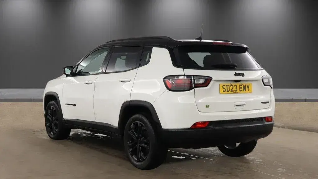 Used Jeep Compass Night Eagle 130 HP (95 kW) 2023 White SUV