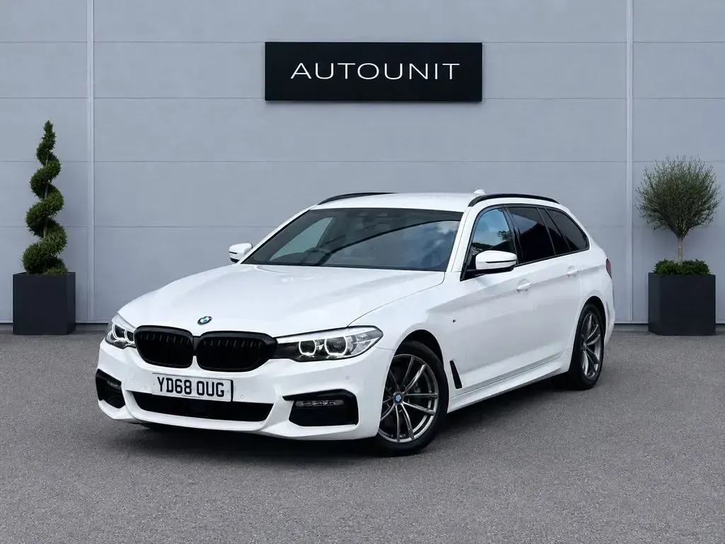 Used BMW 520 M Sport 190 HP (139 kW) 2018 White Estate