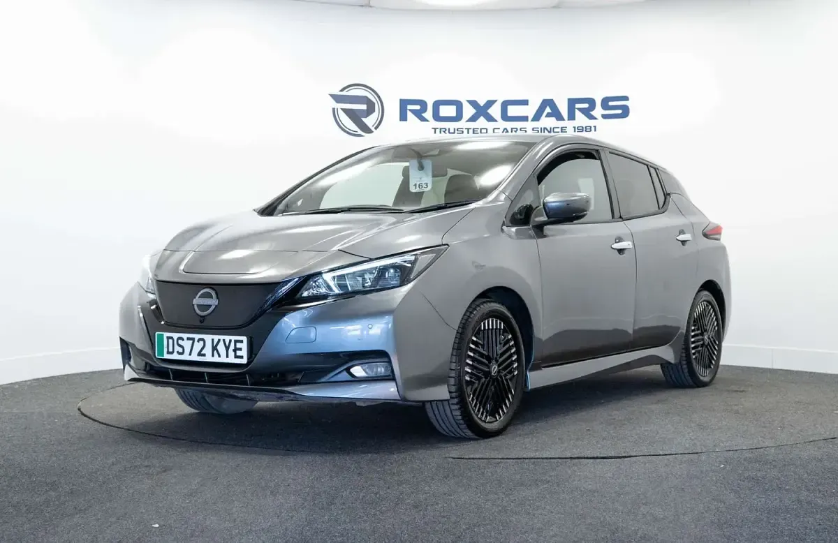 Used Nissan Leaf N-Connecta 2022 Grey Hatchback