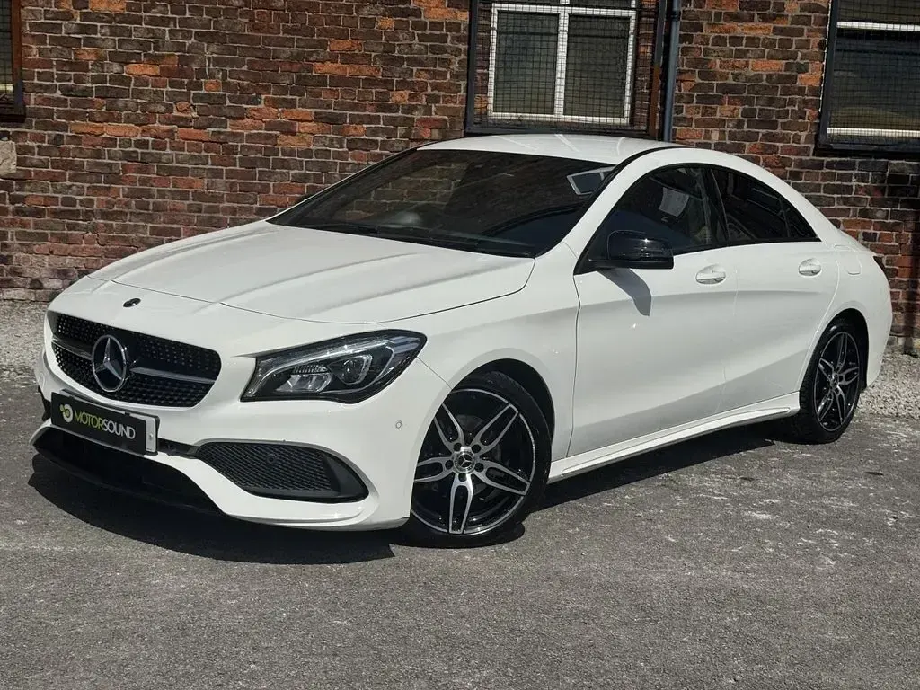 Used Mercedes CLA180 AMG line 122 HP (89 kW) 2018 White Coupe