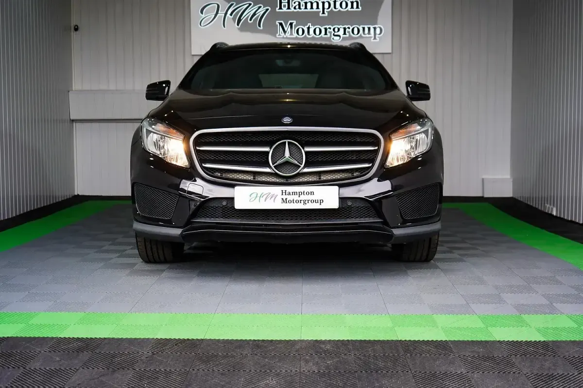 Used Mercedes GLA220 AMG line 2015 Black SUV