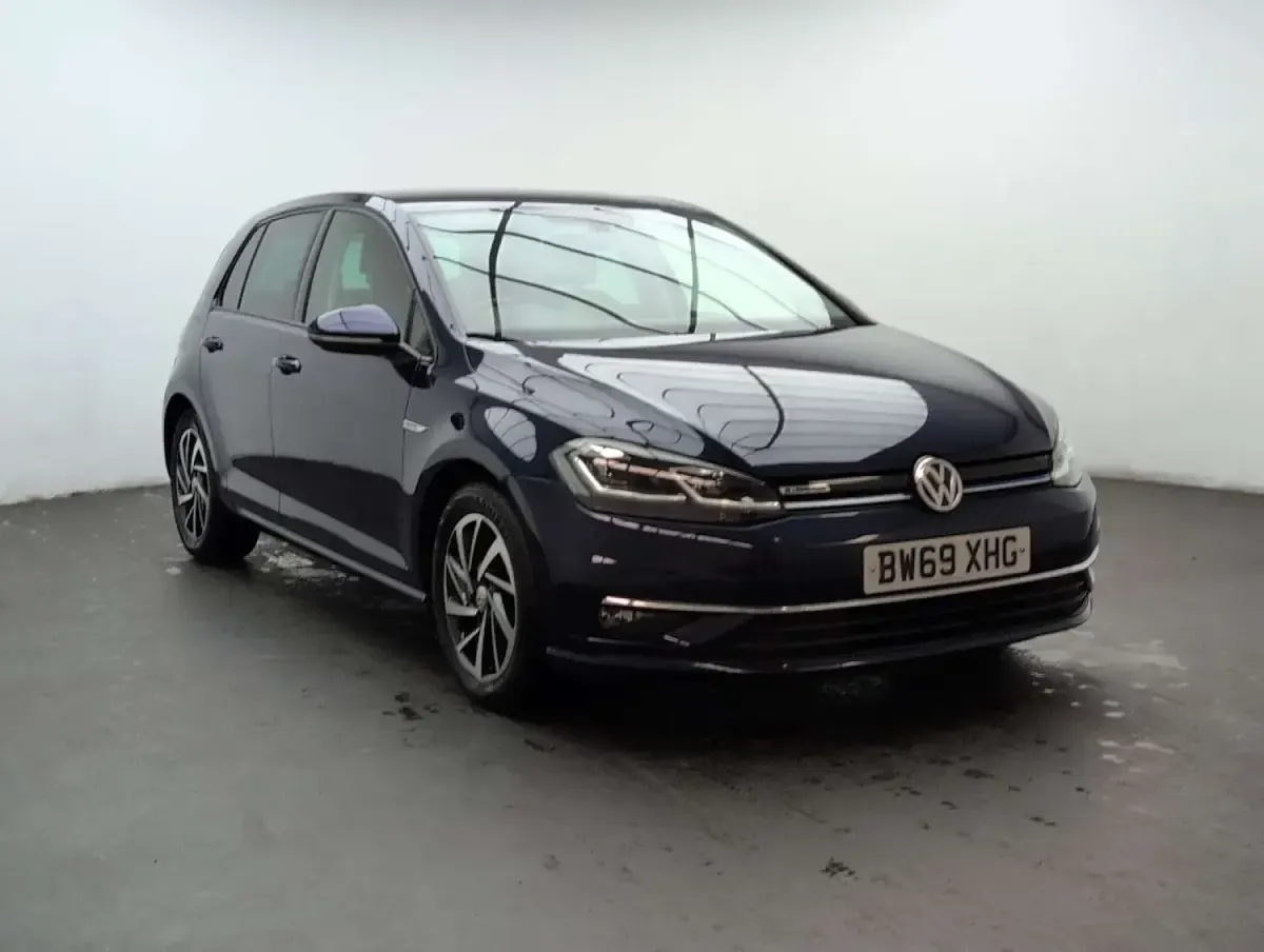 Used VW Golf VII Edition 128 HP (94 kW) 2020 Blue Hatchback
