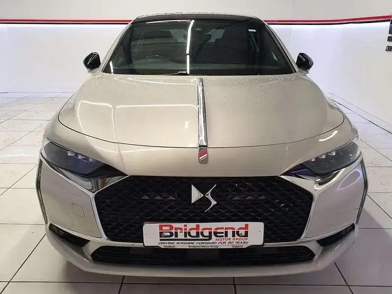 Used DS Automobiles DS9 Performance Line Plus 225 HP (165 kW) 2022 White Sedan