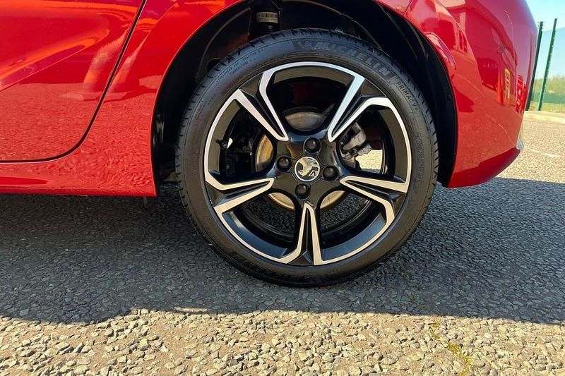 Used Vauxhall Corsa Ultimate 128 HP (94 kW) 2024 Red Hatchback