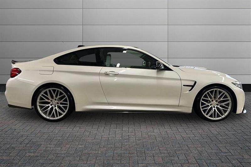 Used BMW M4 Competition Edition 450 HP (330 kW) 2020 White Coupe