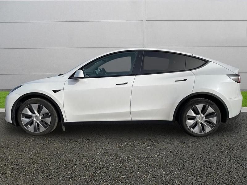 Used Tesla Model Y Long Range AWD 378 kW (514 HP) 2022 White SUV