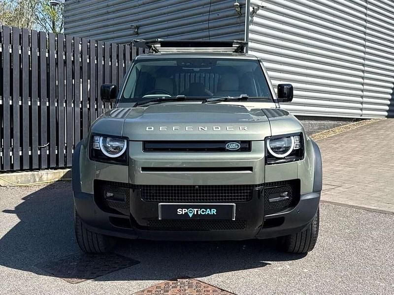 Second-hand Land Rover Defender S 237 CP (174 kW) 2020 Verde SUV