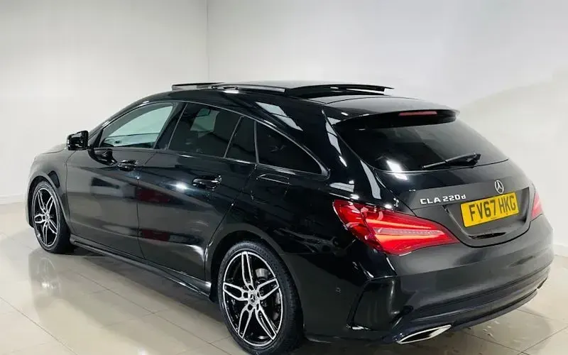 Used Mercedes CLA220 Shooting Brake AMG line 177 HP (130 kW) 2017 Black Estate