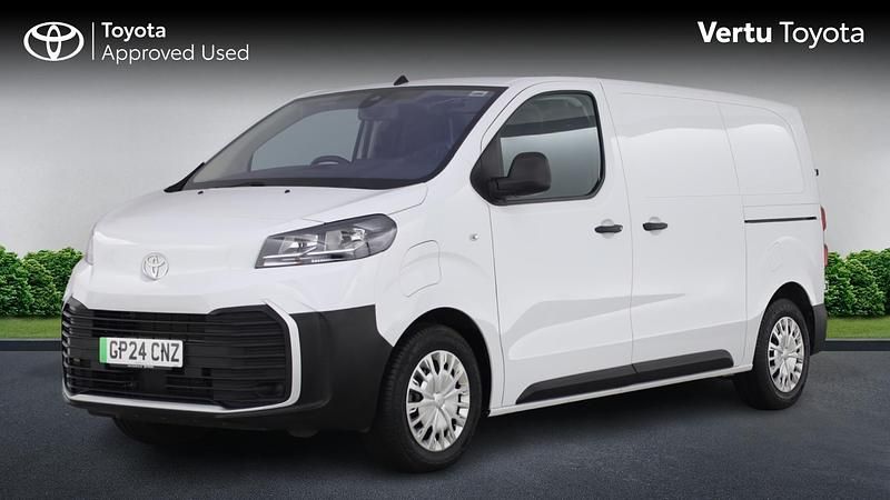 Used Toyota Proace 100 kW (136 HP) 2024 MPV