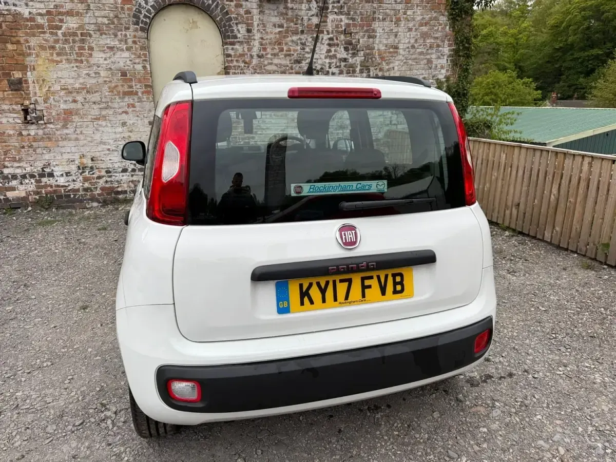 Used Fiat Panda Easy 69 HP (50 kW) 2017 White Hatchback