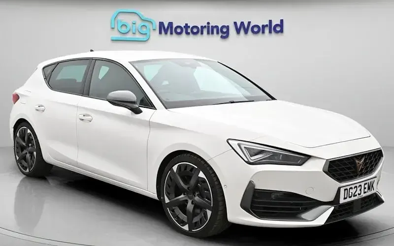 Used Cupra Leon VZ3 310 HP (228 kW) 2023 Hatchback