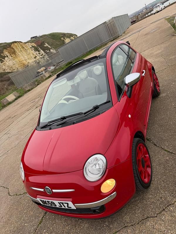 Used Fiat 500 Lounge 69 HP (50 kW) 2009 Red Cabriolet
