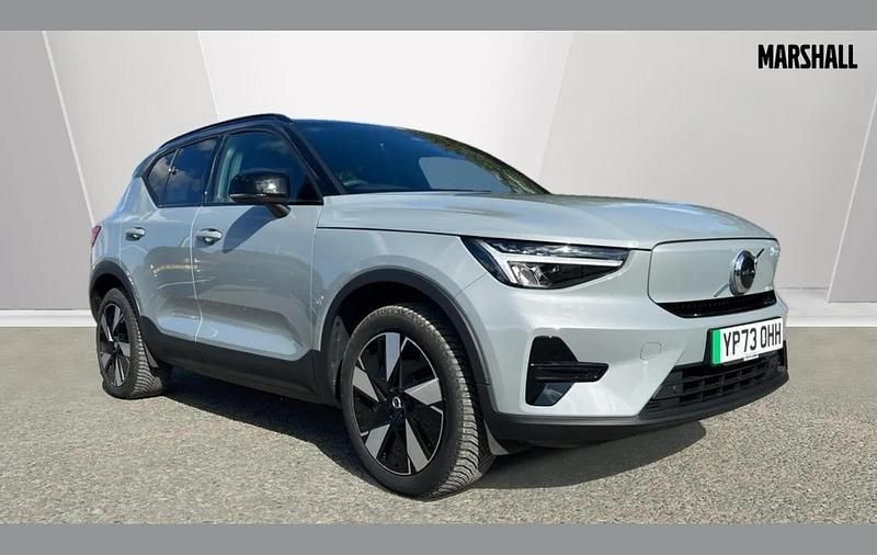 Grey Used 2023 Volvo XC40 Core SUV | £24,980 (A bit pricey) - Image 1/4