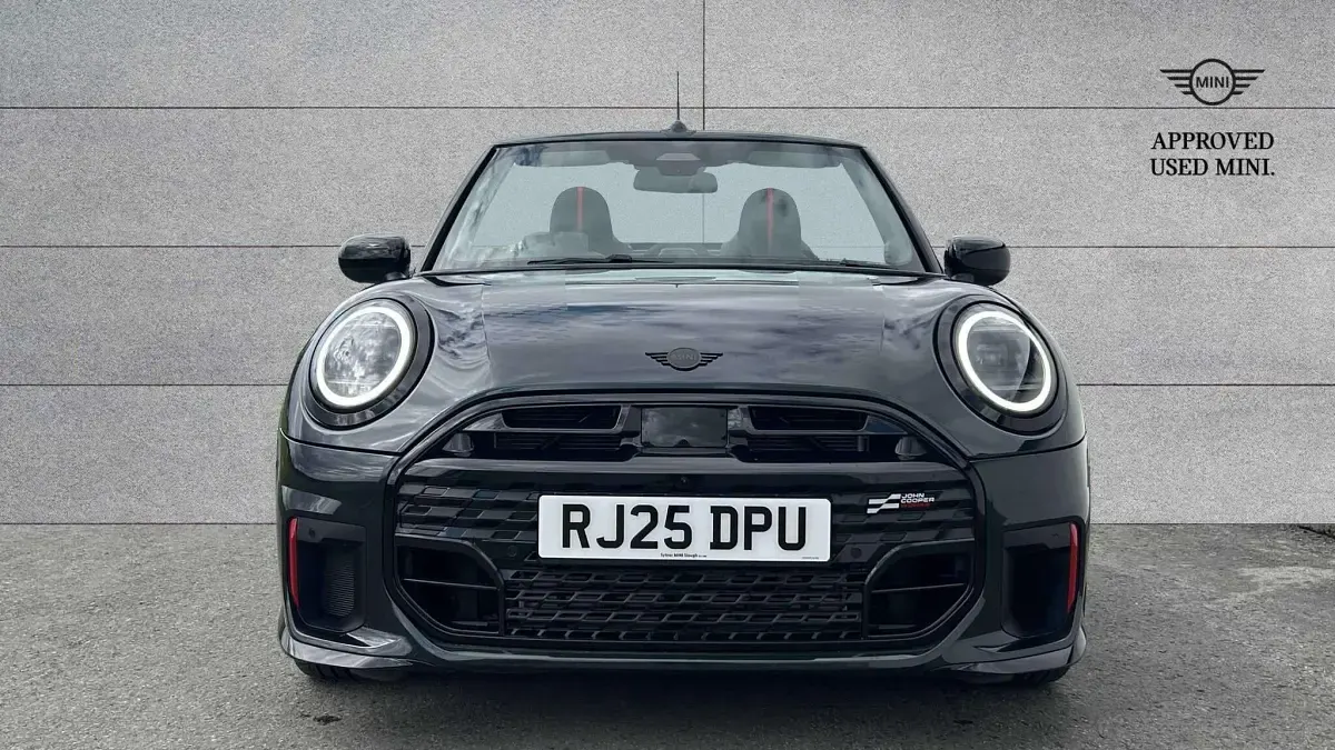 Used Mini John Cooper Works 228 HP (167 kW) 2025 Grey Hatchback