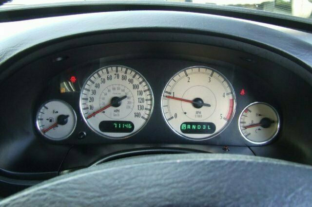 Used Chrysler Voyager 148 HP (108 kW) 2006 MPV