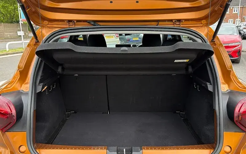 Used Dacia Sandero Prestige 91 HP (66 kW) 2022 Orange Hatchback