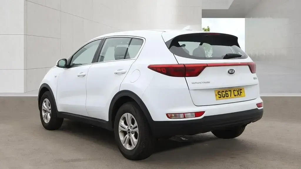 Used Kia Sportage 130 HP (95 kW) 2017 White SUV