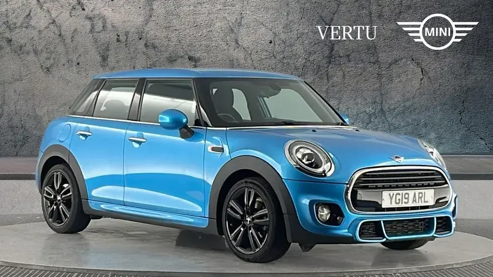 Used Mini Cooper Hatch 136 HP (100 kW) 2018 Hatchback