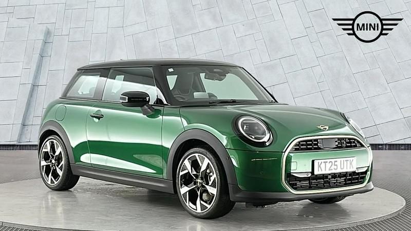 Green Used 2025 Mini Cooper Hatch Hatchback | £25,950 - Image 1/4
