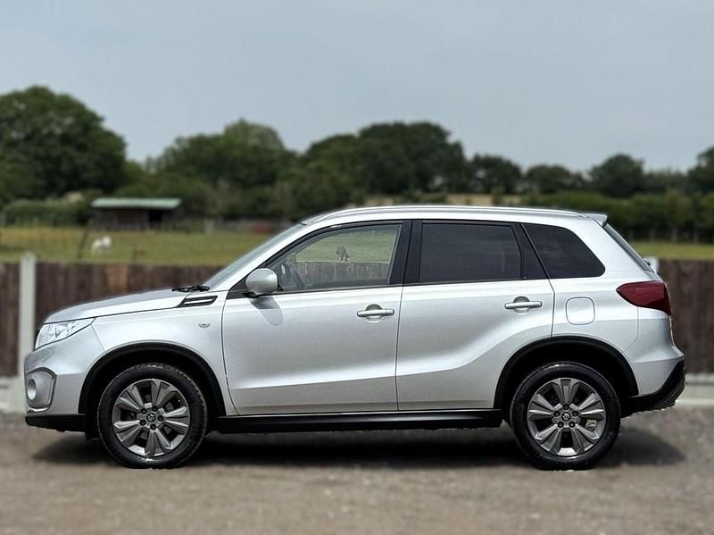 Used Suzuki Vitara SZ-T 140 HP (102 kW) 2020 Silver Hatchback
