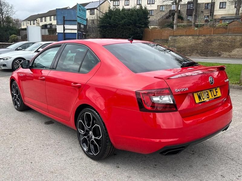 Used Skoda Octavia vRS 245 HP (180 kW) 2018 Red Hatchback
