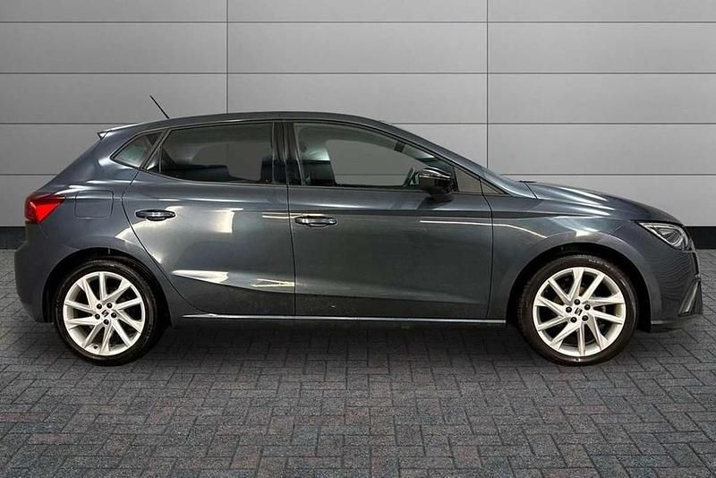 Used Seat Ibiza FR 94 HP (69 kW) 2023 Grey Hatchback