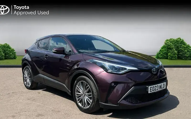 Second-hand Toyota C-HR 122 CP (89 kW) 2023 SUV