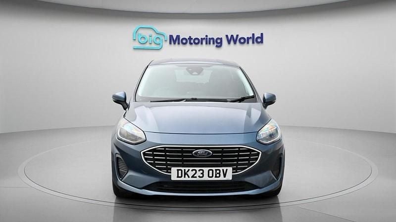 Used Ford Fiesta Titanium 100 HP (73 kW) 2023 Blue Hatchback