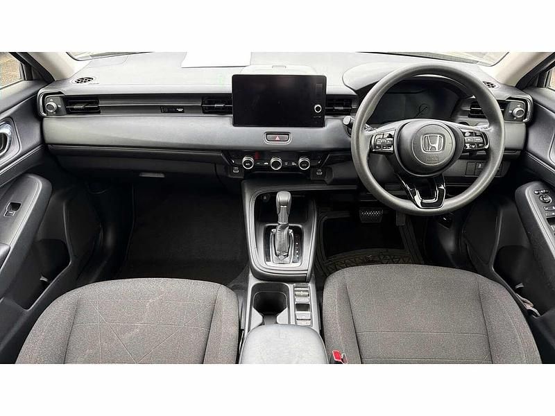 Used Honda HR-V Elegance 152 HP (111 kW) 2022 Beige  SUV