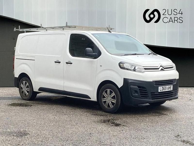 Used Citroën Dispatch 2019 White MPV
