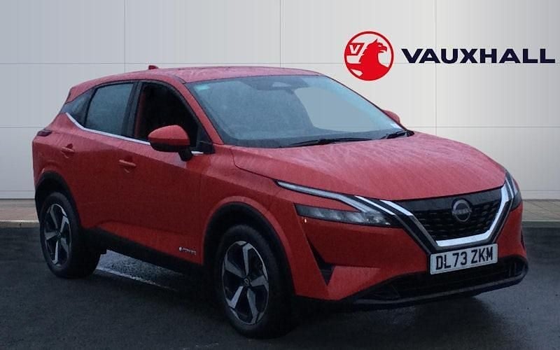 Used Nissan Qashqai Acenta Premium 190 HP (139 kW) 2023 Red SUV