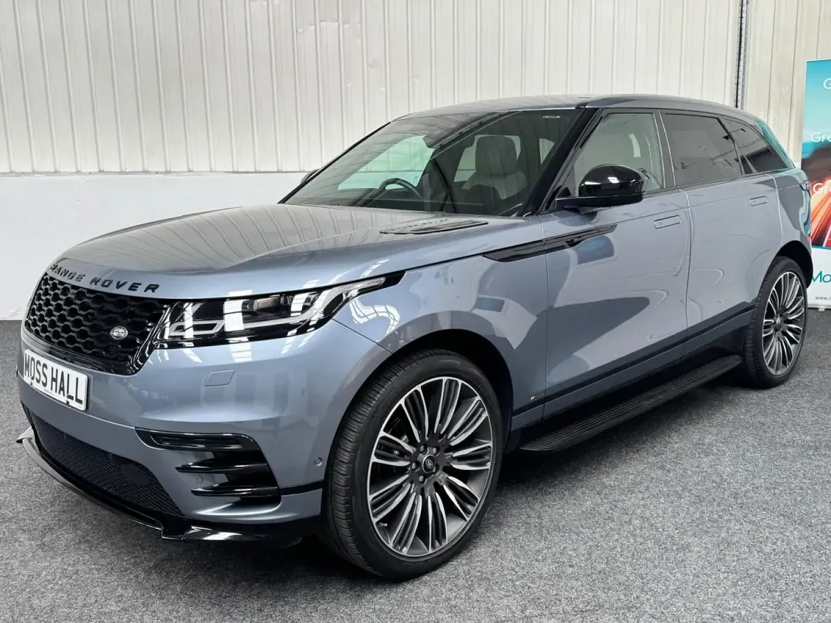 Used Land Rover Range Rover Velar HSE Dynamic 236 HP (173 kW) 2019 Blue SUV
