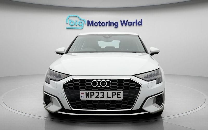 Used Audi A3 Sportback e-tron Sport 204 HP (150 kW) 2025 Hatchback