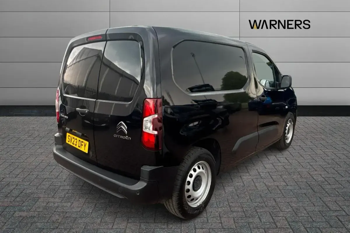 Usado Citroën e-Berlingo 98 kW (134 CV) 2023 Negro Monovolumen