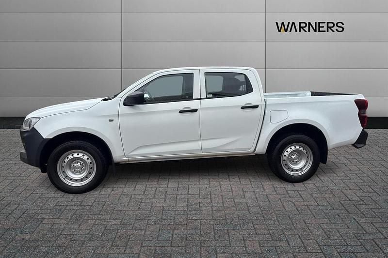 Used Isuzu D-Max 162 HP (119 kW) 2022 White Pickup