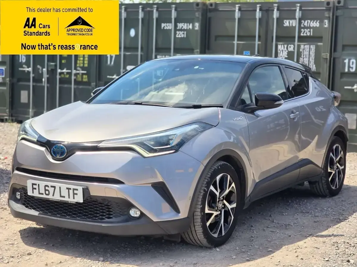 Used Toyota C-HR 122 HP (89 kW) 2017 Silver SUV