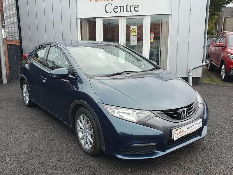 Green Used 2013 Honda Civic SE Hatchback | £4,649 (Good price) - Image 1/4