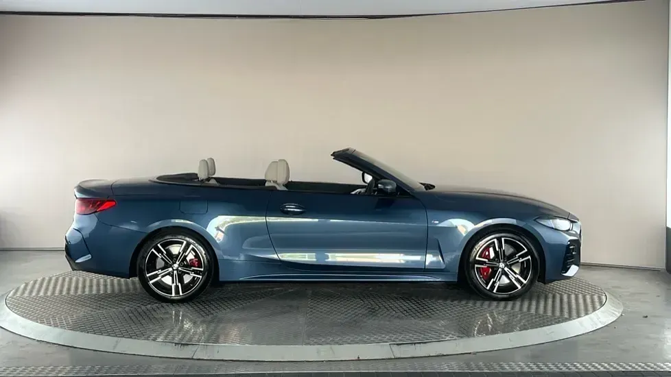 Usado BMW 420 M Sport 181 CV (133 kW) 2025 Azul Descapotable