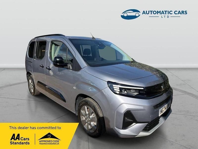 Used Vauxhall Combo Ultimate 100 kW (136 HP) 2025 Grey MPV