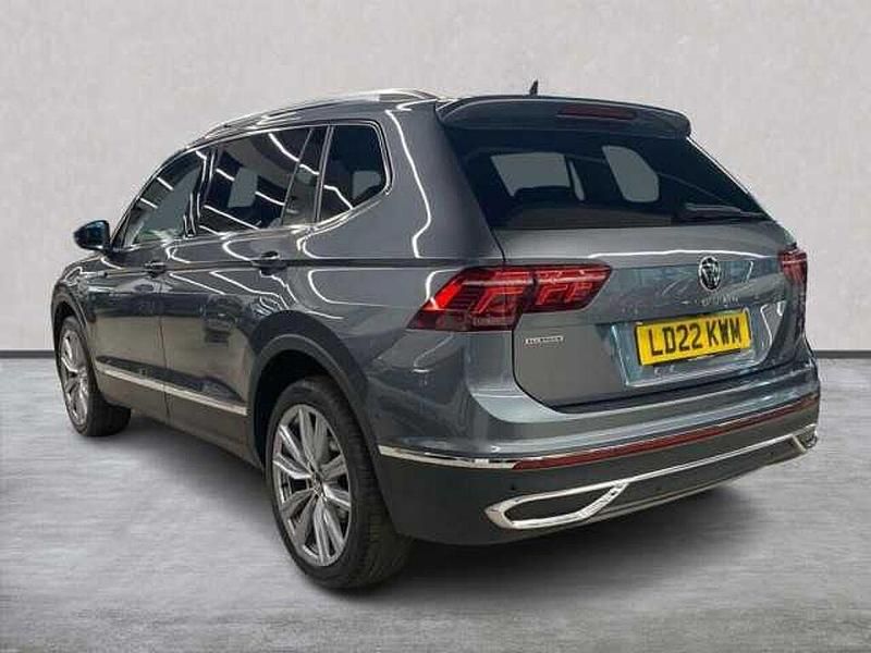 Used VW Tiguan Allspace Elegance 150 HP (110 kW) 2022 Grey SUV